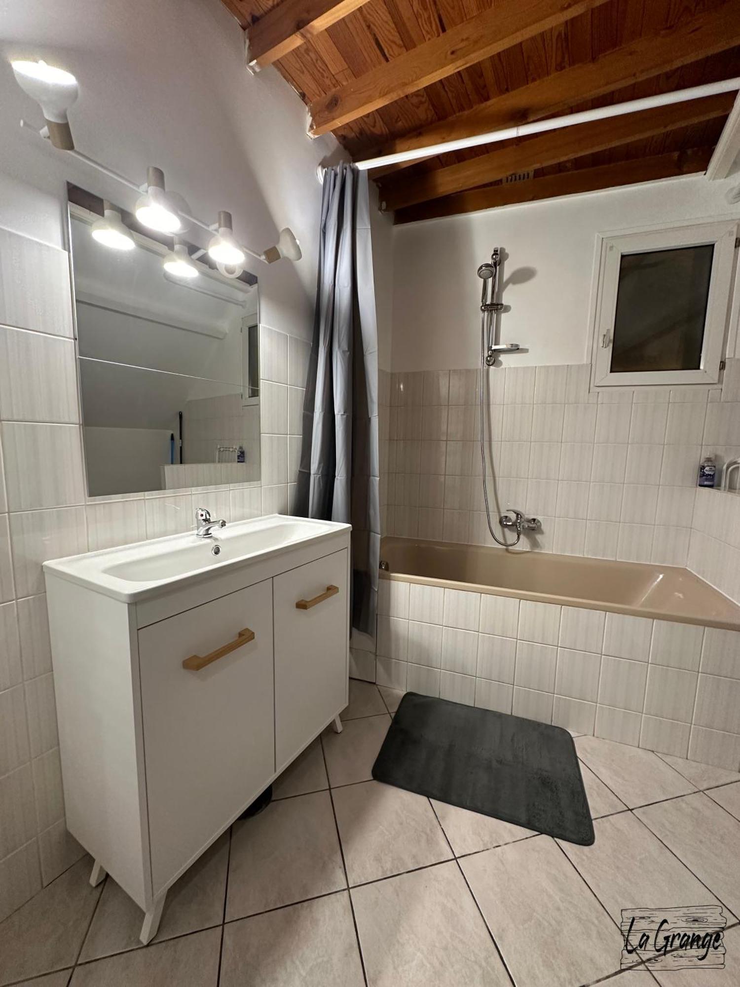 La Grange Apartment Карентан Екстериор снимка