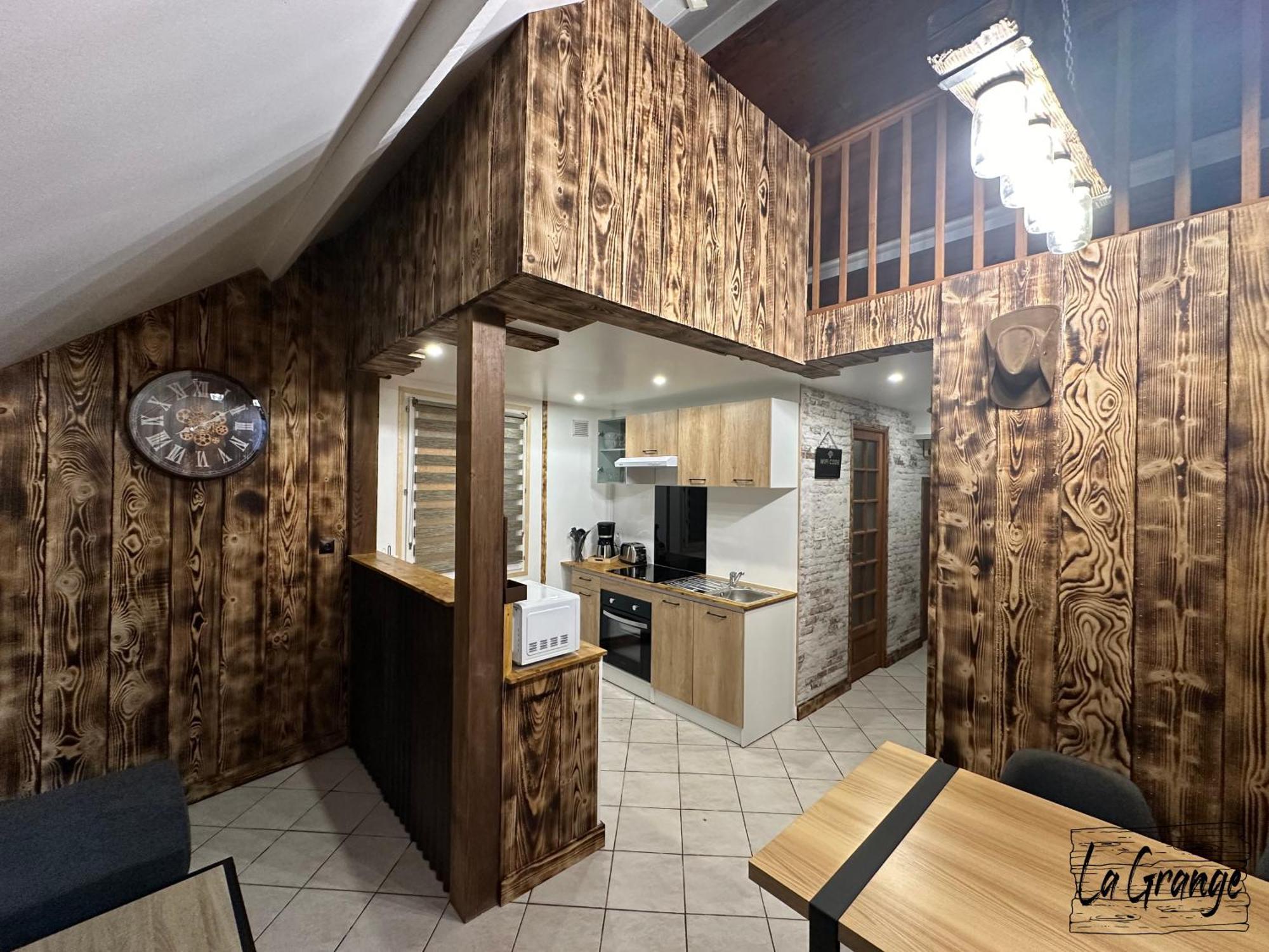 La Grange Apartment Карентан Екстериор снимка
